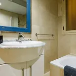 Con Parking Gratis Al Lado Del Pilar - Alfonso Zaragoza